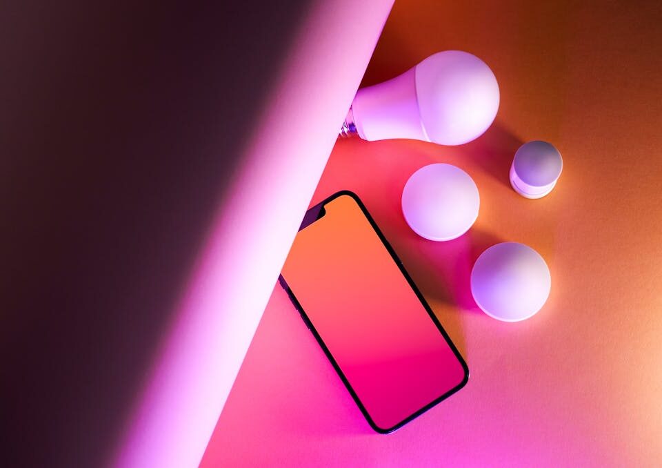 Internet das Coisas: o que é IoT e exemplos de uso celular e outros dispositivos com iot