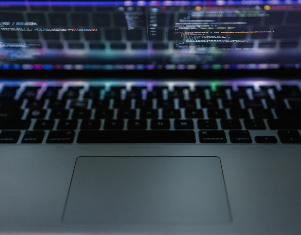 Programação no Exterior: Carreira, Benefícios e Países Programação no Exterior