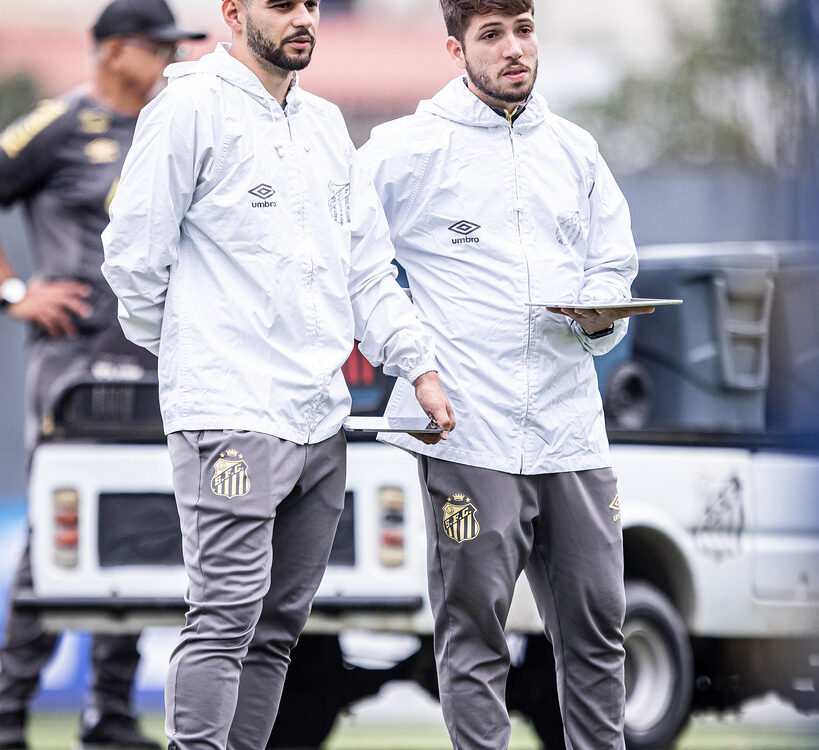 Algoritmos no futebol: Santos pode usar IA para melhorar seu jogo? Foto: Raul Baretta / Santos FC