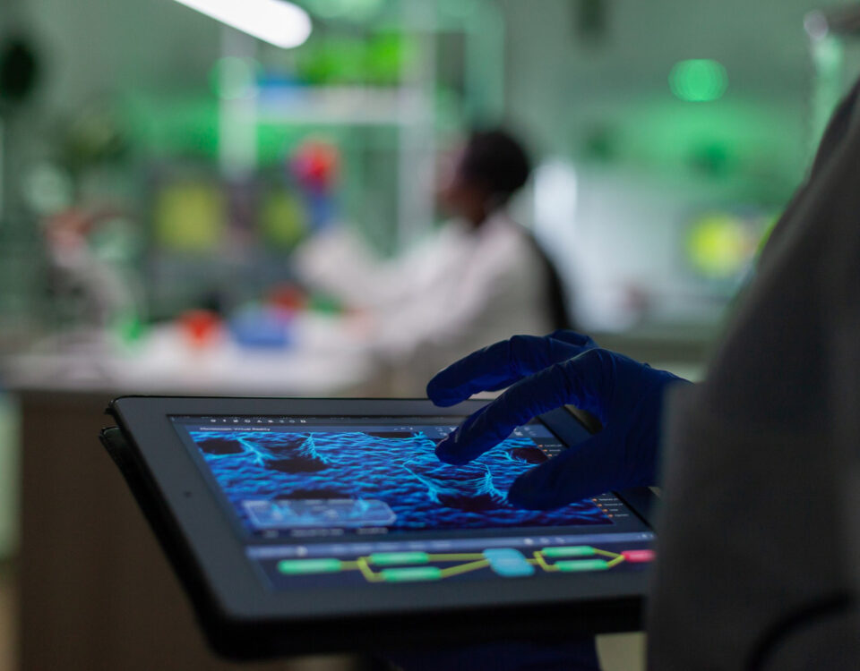 IA no desenvolvimento de novos produtos farmacêuticos IA no desenvolvimento de novos produtos farmacêuticos