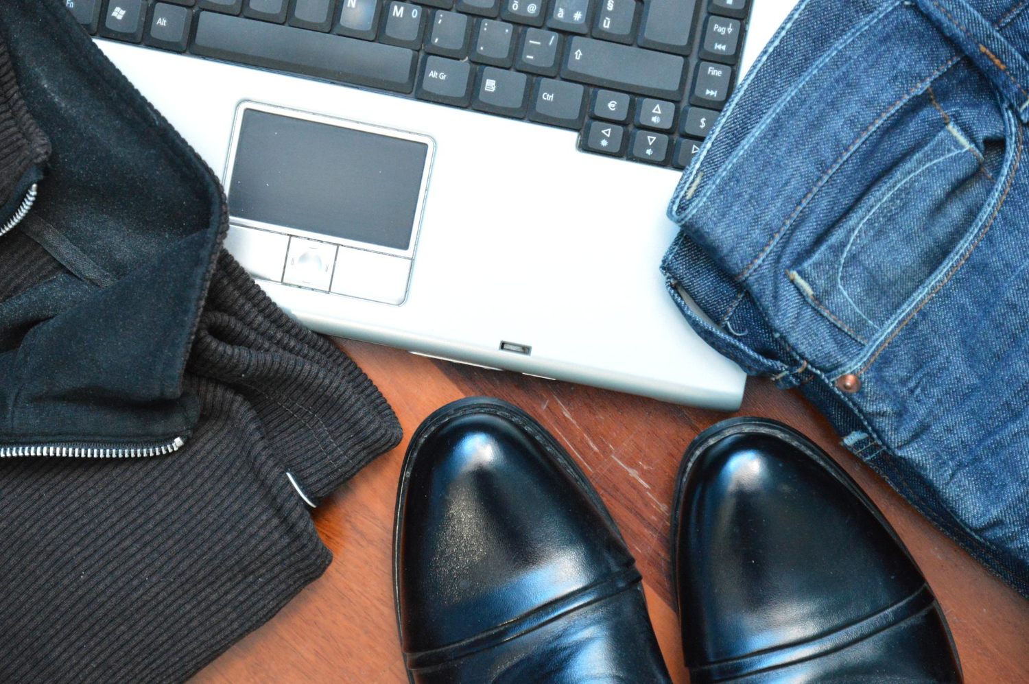 Algoritmos por trás da recomendação de calçados online Algoritmos por trás da recomendação de calçados online