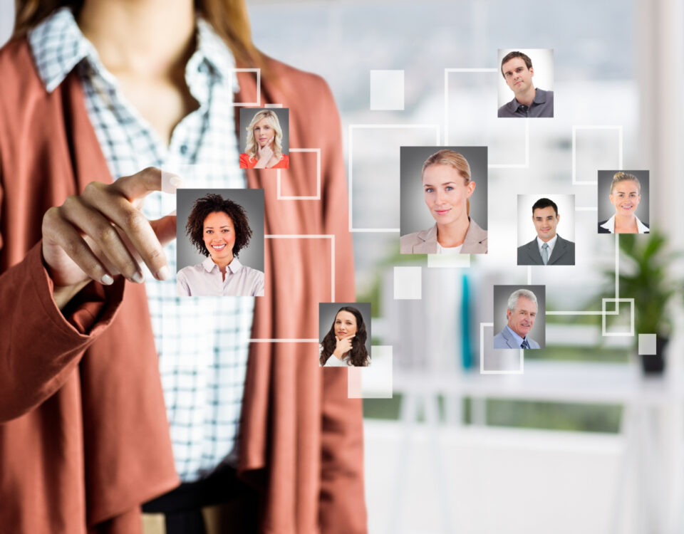 Sistemas que automatizam processos de recrutamento e seleção Sistemas que automatizam processos de recrutamento e seleção