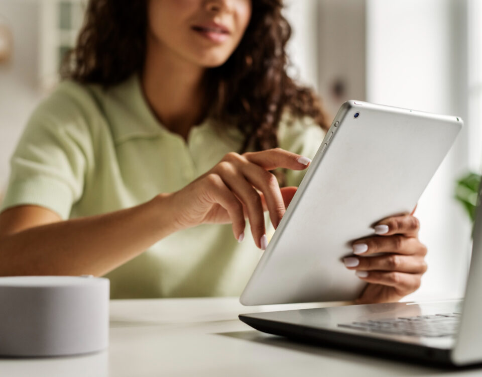 Ferramentas digitais para monitorar bem-estar mental Ferramentas digitais para monitorar bem-estar mental