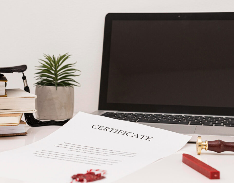 Diploma universitário ou autopro aprendizagem em TI?