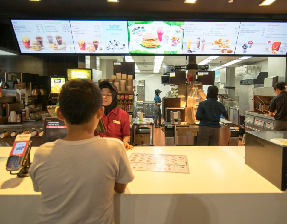 Arquitetura de sistemas PDV: do código ao balcão Arquitetura de sistemas PDV: do código ao balcão