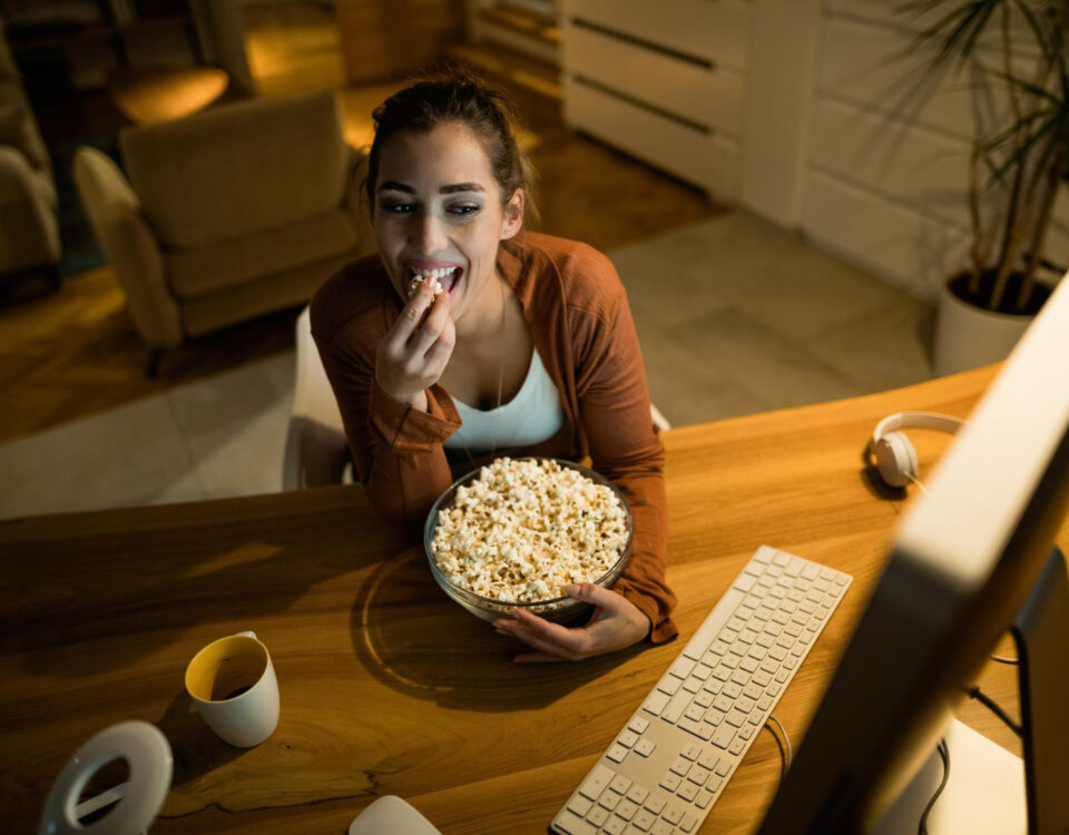 O que acontece por trás de um filme no streaming?