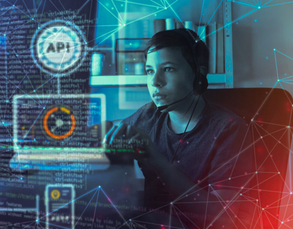 Webhook Vs API: como decidir a melhor forma de conectar sistemas?