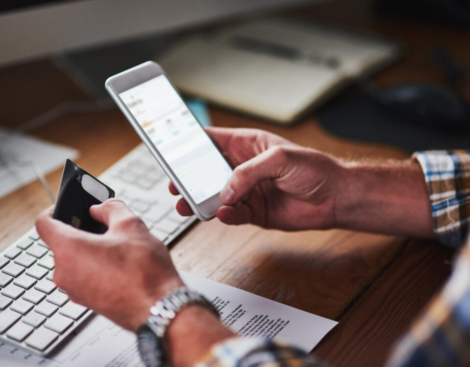 Como o app encontra o profissional ideal sem comparar dezenas?